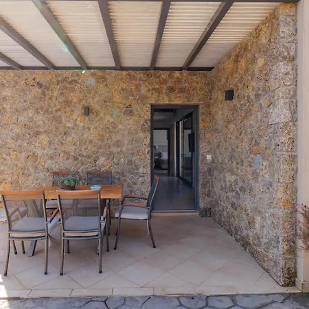 Oras Corfu Anastasia By